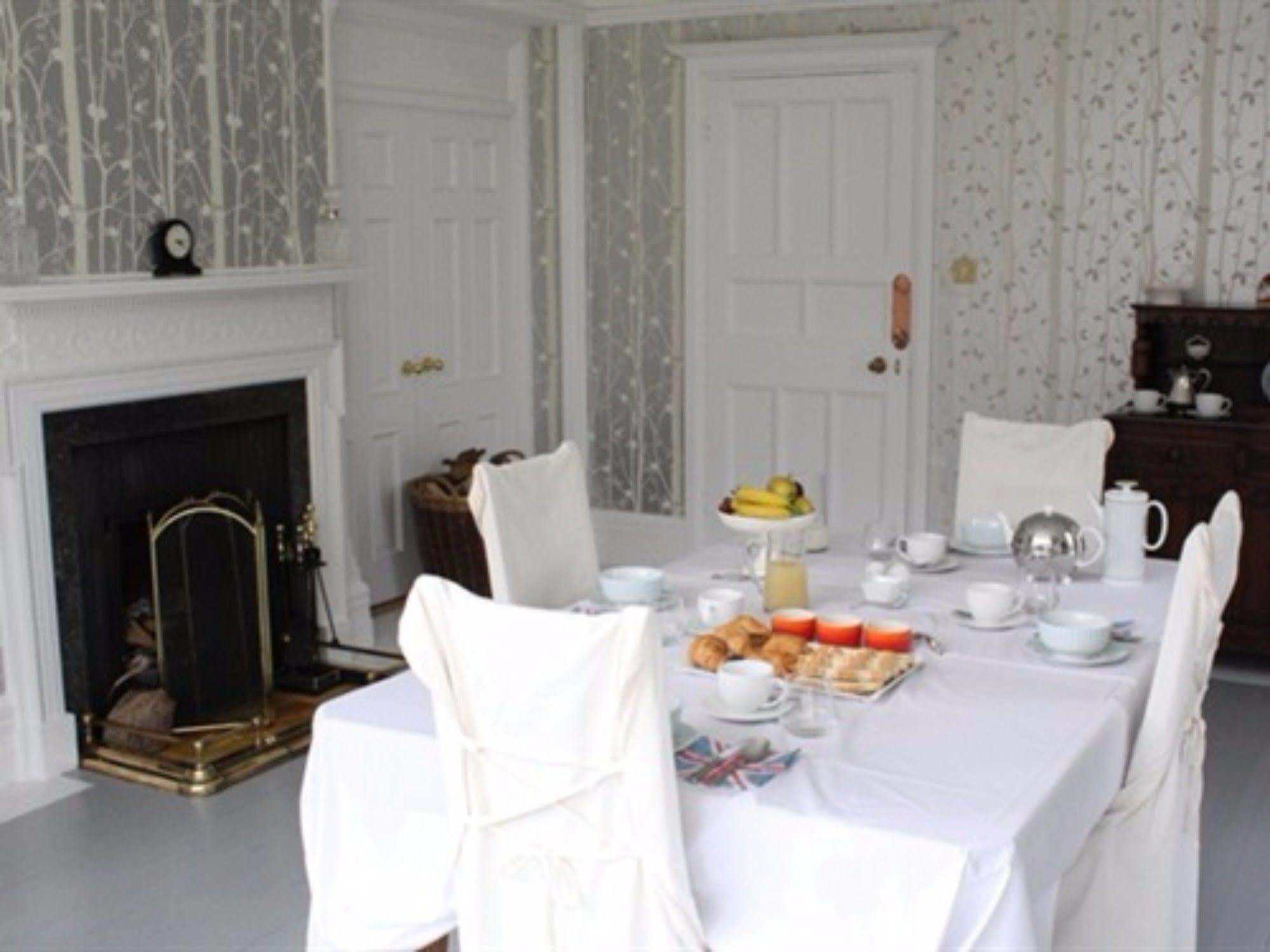 Hotel Ixworth House Zewnętrze zdjęcie